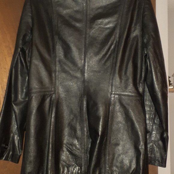 Tannery Black Leather Blazer - Picture 5 of 6